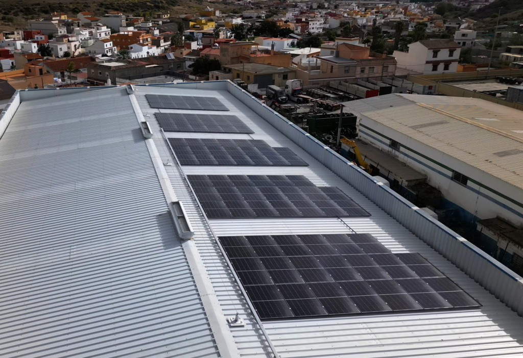 Kalmar Services_Algeciras_panels_01.jpg Kalmar Services_Algeciras_panels_01.jpg
