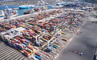 Einführung der Twin-Lift-Funktion: Hochleistungs-AutoStrad-Performance bei VICT