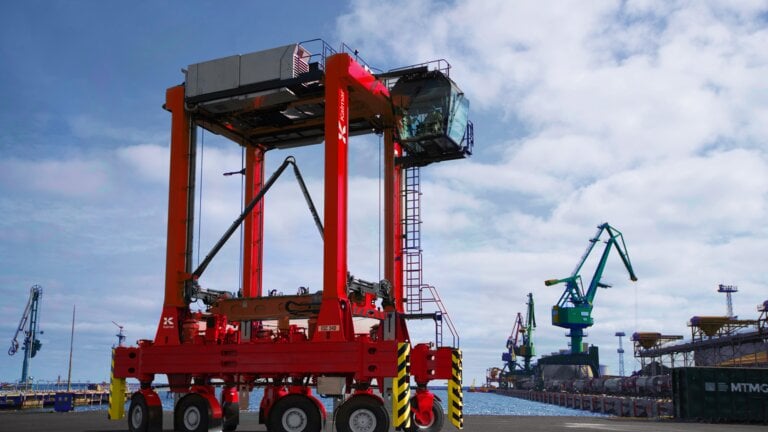 Kalmar Diesel-elektrischer Portalhubwagen