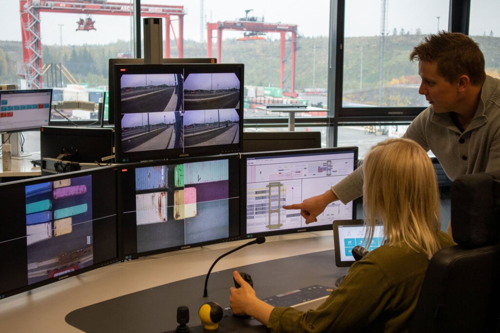 Kalmar Remote & Console and automation test yard Kalmar Remote Console and automation test yard