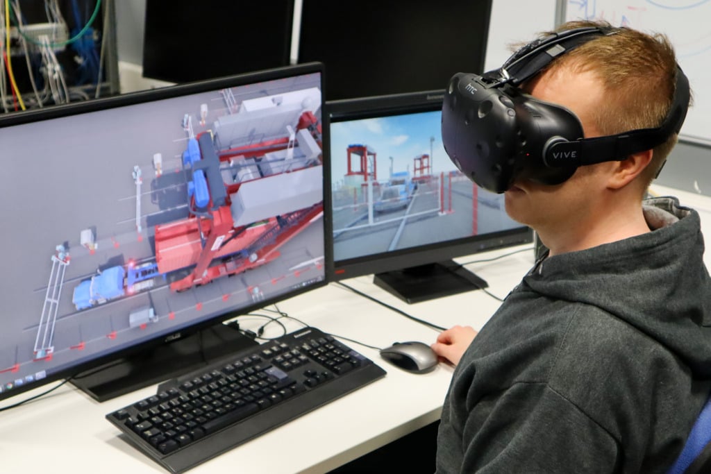 Automated Truck Handling VR demo Automated Truck Handling VR demo